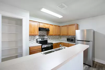 9823 Cassowary Drive, Conroe, TX 77385 - Photo 15