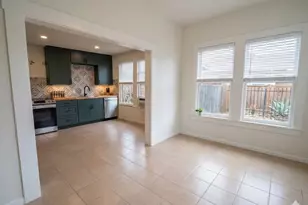 5129 Claremont St, Houston, TX 77023 - Photo 5