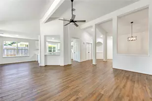 119 Willoughby Ct, Richmond, TX 77469 - Photo 5