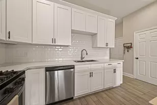 9724 Racine St, Houston, TX 77029 - Photo 9