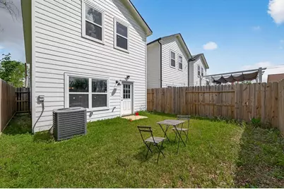 9724 Racine Street, Houston, TX 77029 - Photo 27