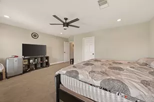 9724 Racine St, Houston, TX 77029 - Photo 21