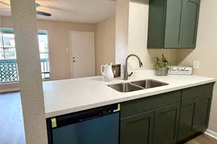 1516 Bay Area Blvd, Houston, TX 77058 - Photo 5