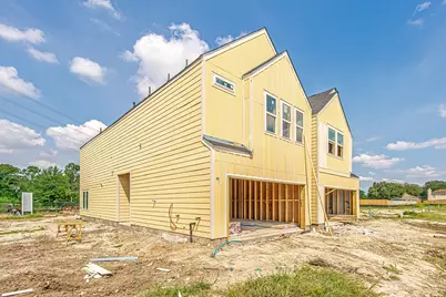 9113 Highland Northern Way Street, Houston, TX 77088 - Photo 11