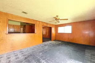 10818 Longren St, Houston, TX 77089 - Photo 3