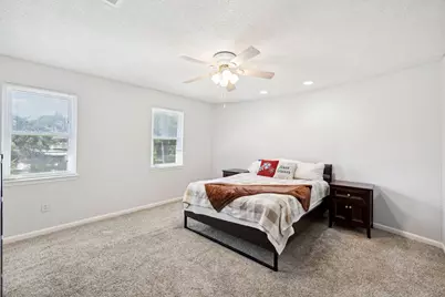 2342 Triway Lane, Houston, TX 77043 - Photo 17