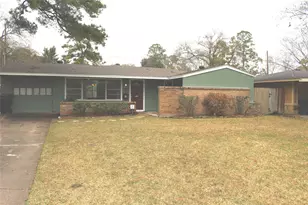 1430 Cheshire Ln, Houston, TX 77018 - Photo 3