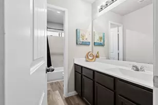 24926 Bastiani Canvas Ln, Katy, TX 77493 - Photo 9