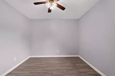7622 Bubbling Spring Lane, Houston, TX 77086 - Photo 13