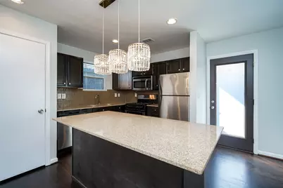 906 W 9th Street, Houston, TX 77007 - Photo 13