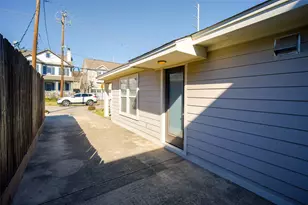 906 W 9th St, Houston, TX 77007 - Photo 5