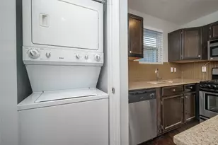 906 W 9th St, Houston, TX 77007 - Photo 19