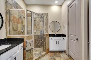 837 W 25th St, Houston, TX 77008 - Photo 27