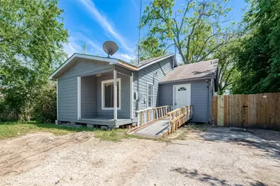 4810 Carmen Street, Houston, TX 77033 - Photo 1