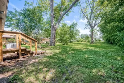 4810 Carmen Street, Houston, TX 77033 - Photo 23