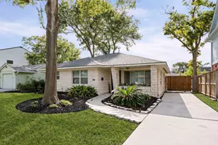 1219 Candlelight Ln, Houston, TX 77018 - Photo 1