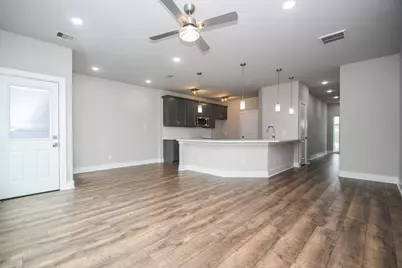 4401 Alvin #B, Houston, TX 77051 - Photo 5