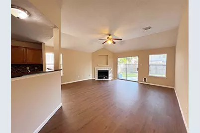 16915 Lighthouse View Drive, Friendswood, TX 77546 - Photo 5