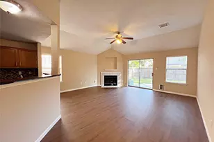 16915 Lighthouse View Dr, Friendswood, TX 77546 - Photo 5