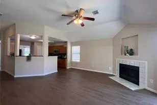 16915 Lighthouse View Dr, Friendswood, TX 77546 - Photo 9