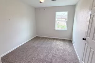 2915 Creston Dr, Houston, TX 77026 - Photo 11