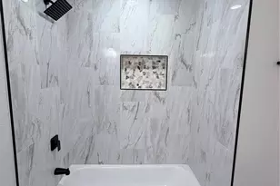 2915 Creston Dr, Houston, TX 77026 - Photo 23