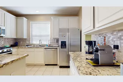 14 Willow Point Place, The Woodlands, TX 77382 - Photo 11