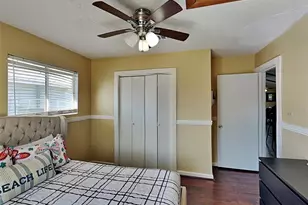 22104 Zapata Dr, Galveston, TX 77554 - Photo 5