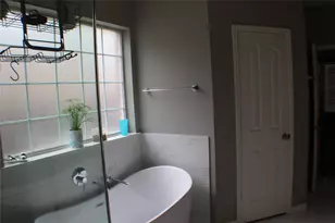 1718 Heddon Falls Dr, Sugar Land, TX 77479 - Photo 23