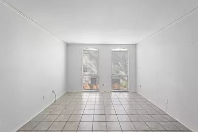 4637 Wild Indigo Street #492, Houston, TX 77027 - Photo 13