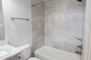 2422 Maufferd St, Houston, TX 77009 - Photo 21