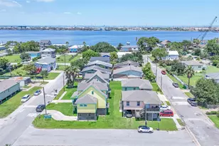 1714 69th St, Galveston, TX 77551 - Photo 35