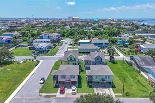 1714 69th St, Galveston, TX 77551 - Photo 37