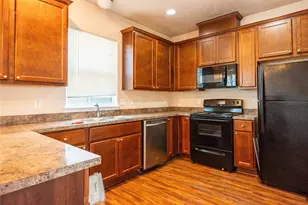 1714 69th St, Galveston, TX 77551 - Photo 11