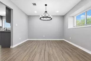 10615 Piping Rock Ln, Houston, TX 77042 - Photo 5