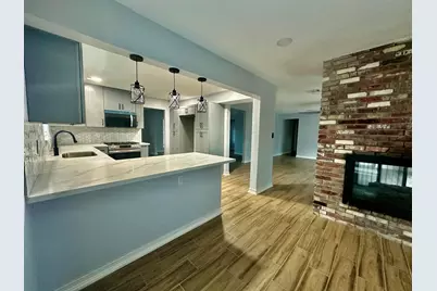 10615 Piping Rock Lane, Houston, TX 77042 - Photo 19
