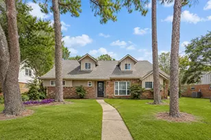 10615 Piping Rock Ln, Houston, TX 77042 - Photo 1