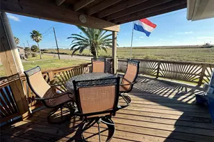 16719 Tahiti Way, Jamaica Beach, TX 77554 - Photo 33