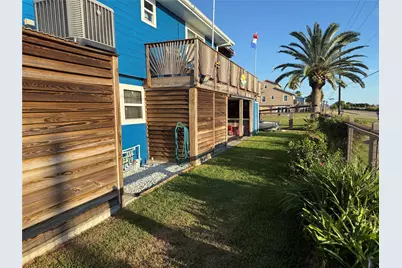 16719 Tahiti Way, Jamaica Beach, TX 77554 - Photo 37