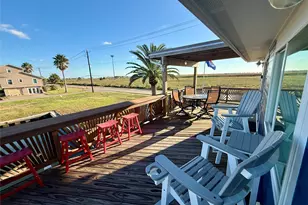 16719 Tahiti Way, Jamaica Beach, TX 77554 - Photo 31