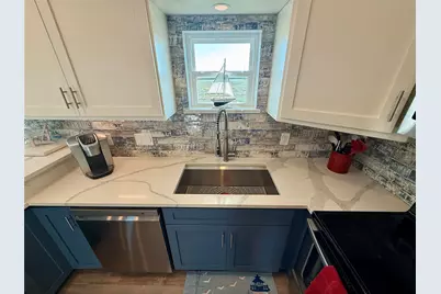 16719 Tahiti Way, Jamaica Beach, TX 77554 - Photo 13