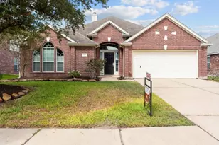 8817 Sunforest Ln, Pearland, TX 77584 - Photo 19