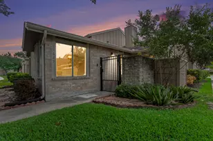 11625 Lakeside Park Dr, Houston, TX 77077 - Photo 1