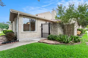 11625 Lakeside Park Dr, Houston, TX 77077 - Photo 7
