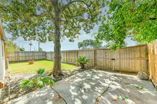 7815 Duffield Ln, Houston, TX 77071 - Photo 35