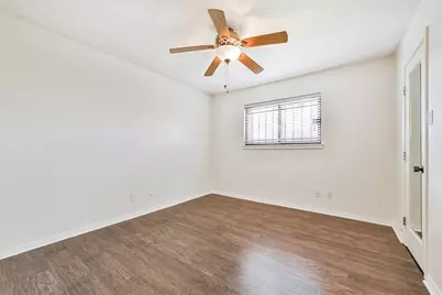 7815 Duffield Lane, Houston, TX 77071 - Photo 23