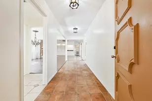 7815 Duffield Ln, Houston, TX 77071 - Photo 3