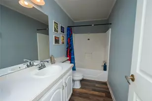 10130 Summerberry Ln, Tomball, TX 77375 - Photo 17