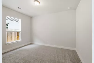 826 White Pine Haven Ln, Crosby, TX 77532 - Photo 5