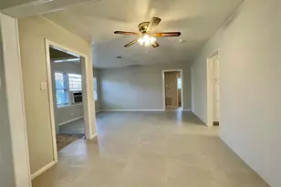 1112 Southampton Rd, Angleton, TX 77515 - Photo 9